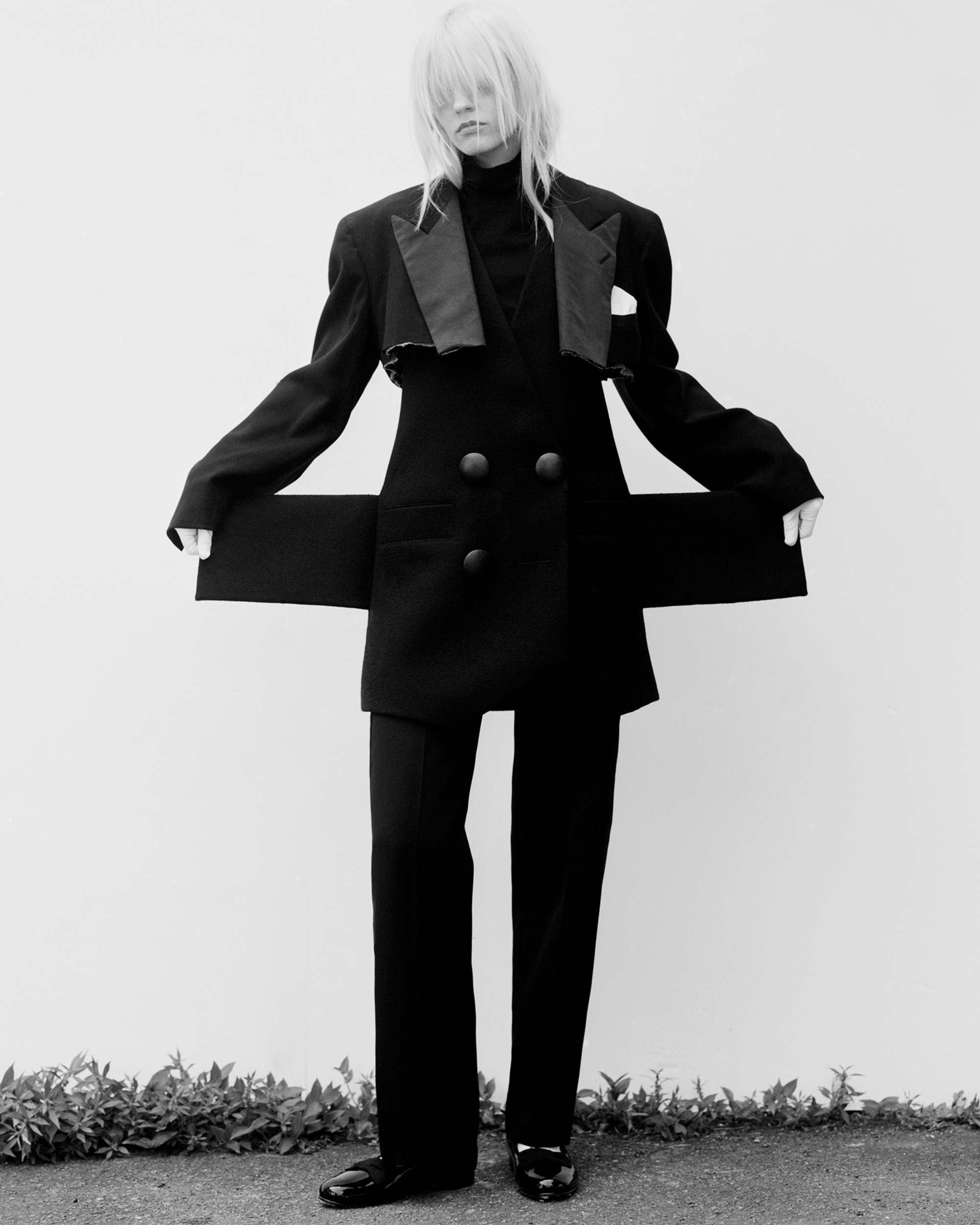 Portfolio — Louis Prier Tisdall, Mini Title 2025