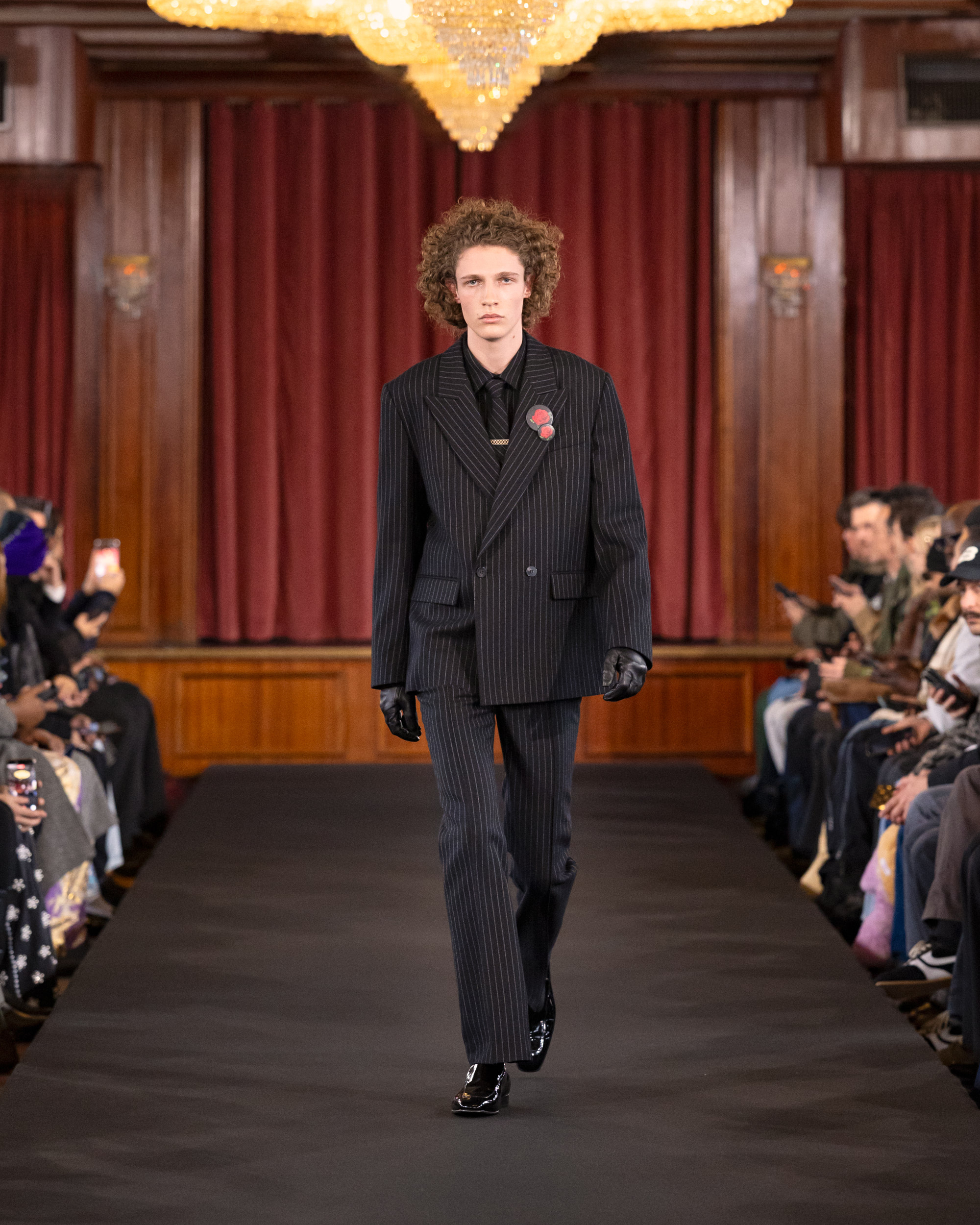 Je Suis Casting, Ernest W Baker, Mini Title 2026