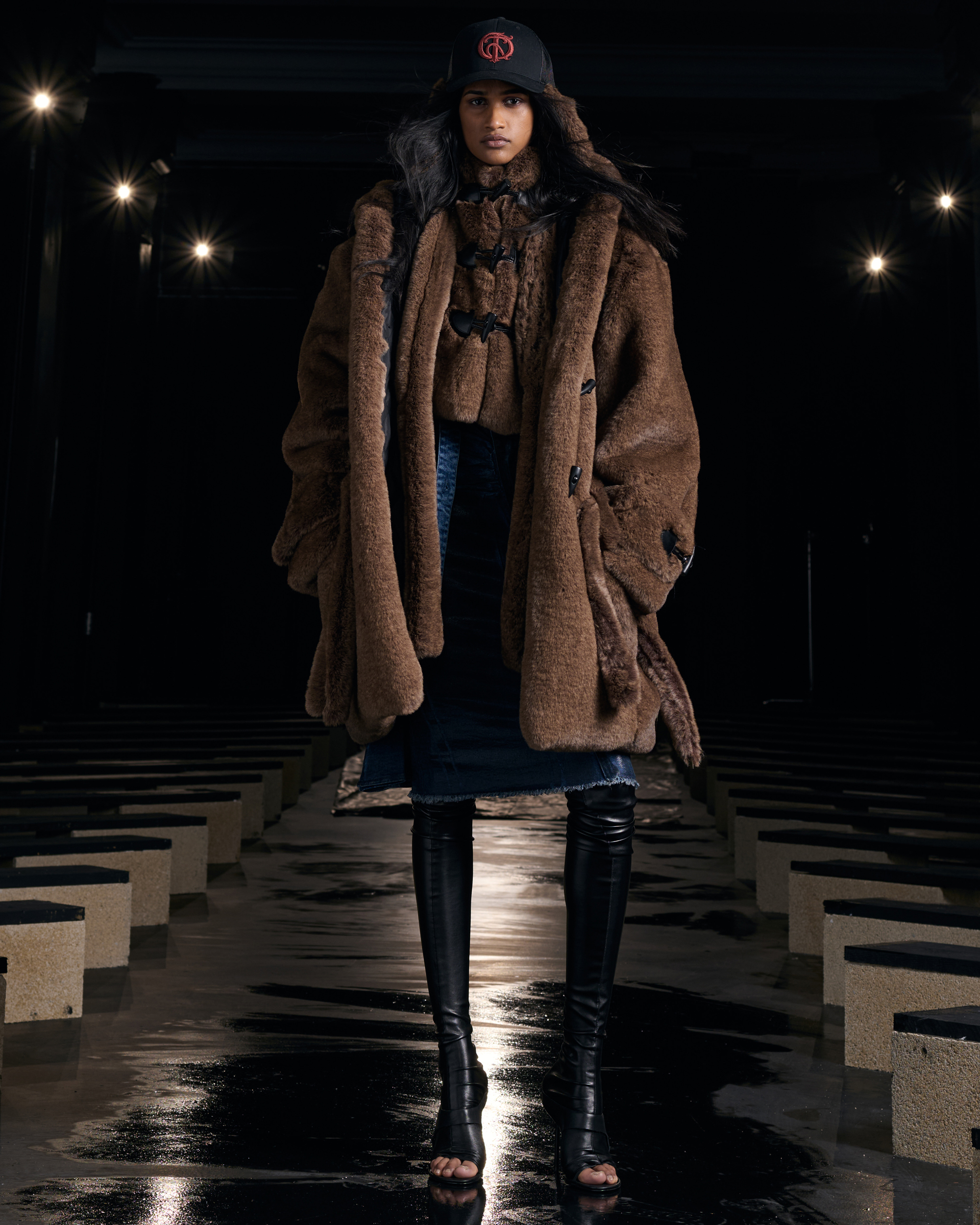 Je Suis Casting, Ottolinger, Mini Title 2026