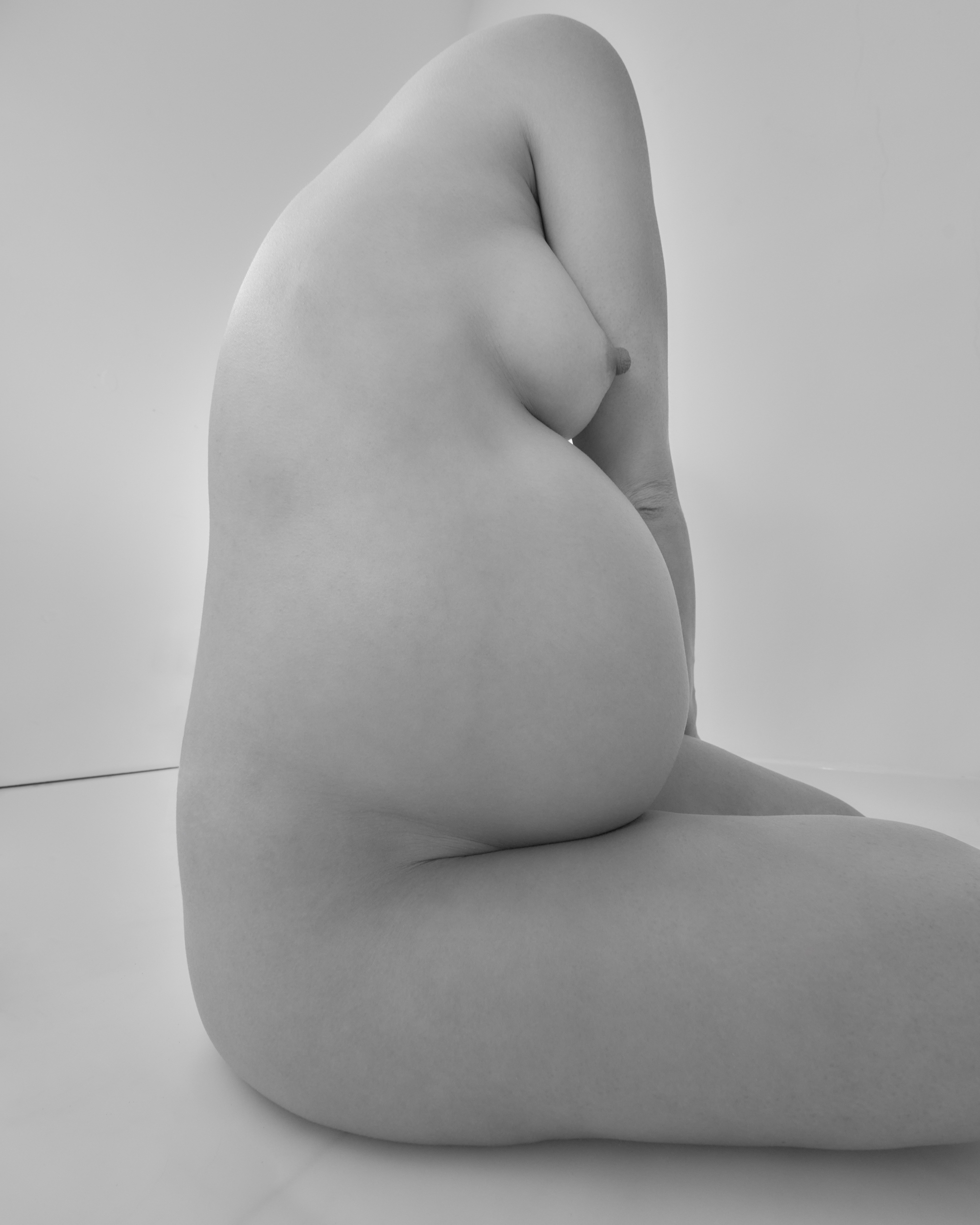 Stills — Lisa Jahovic, Mini Title 2025