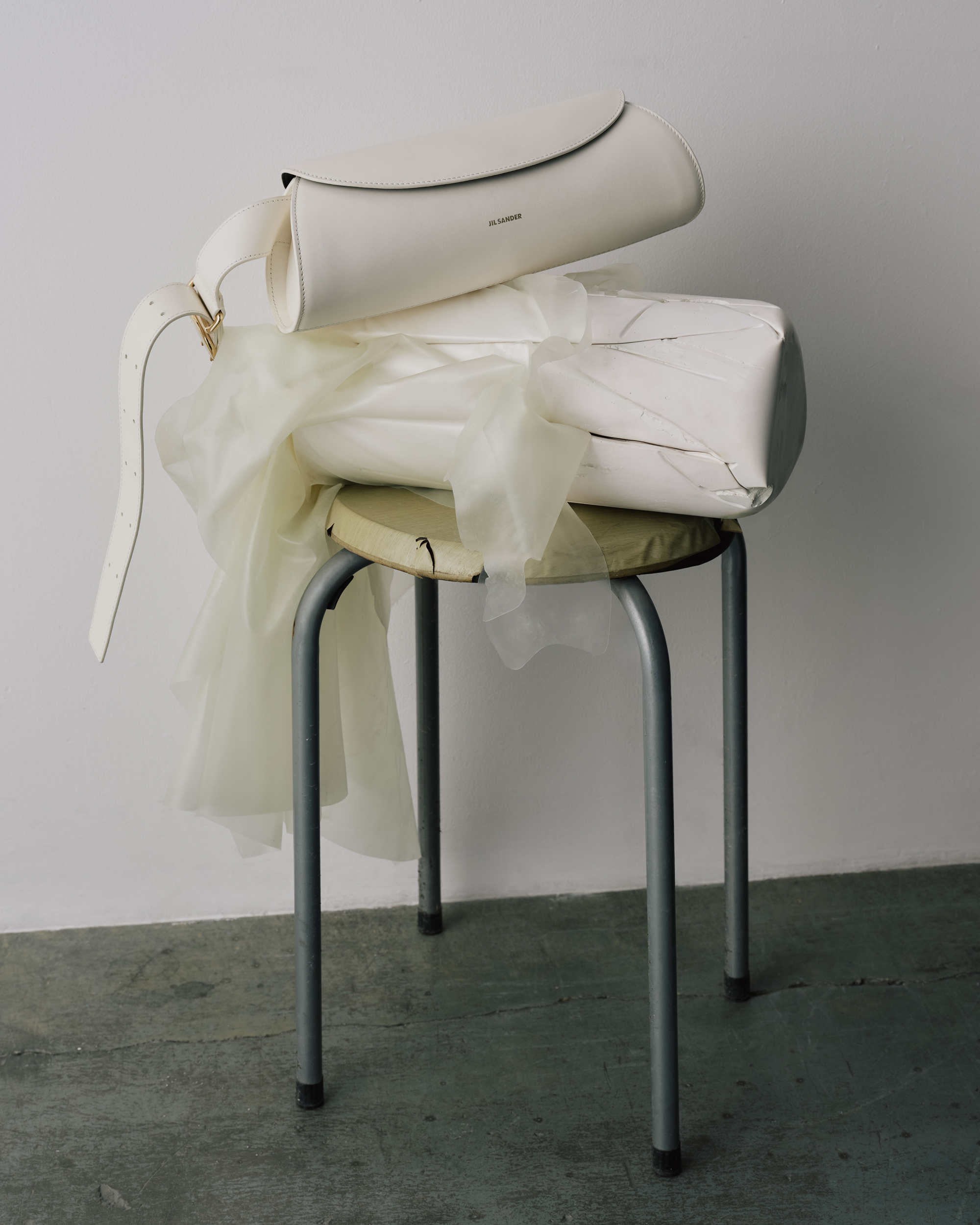 Stills — Lisa Jahovic, Mini Title 2025