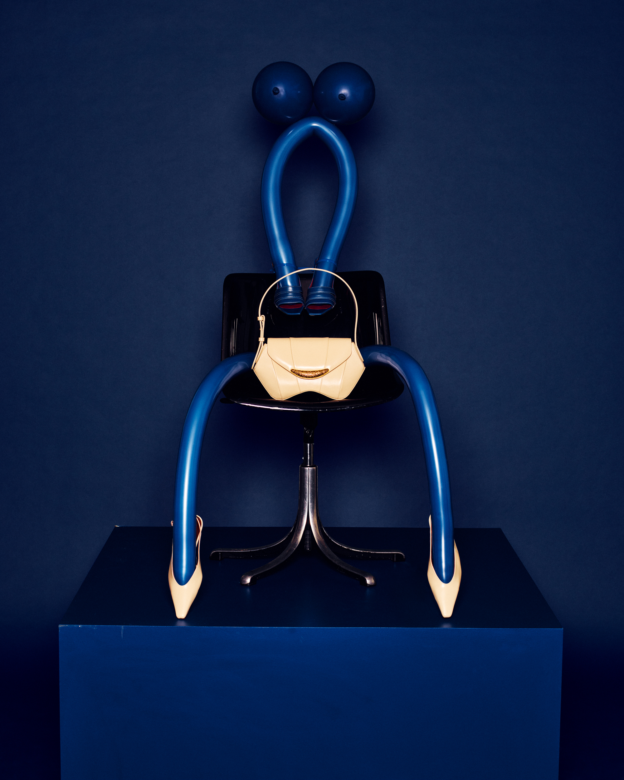 Rachel Thomas, Beyond Noise, Mini Title 2026